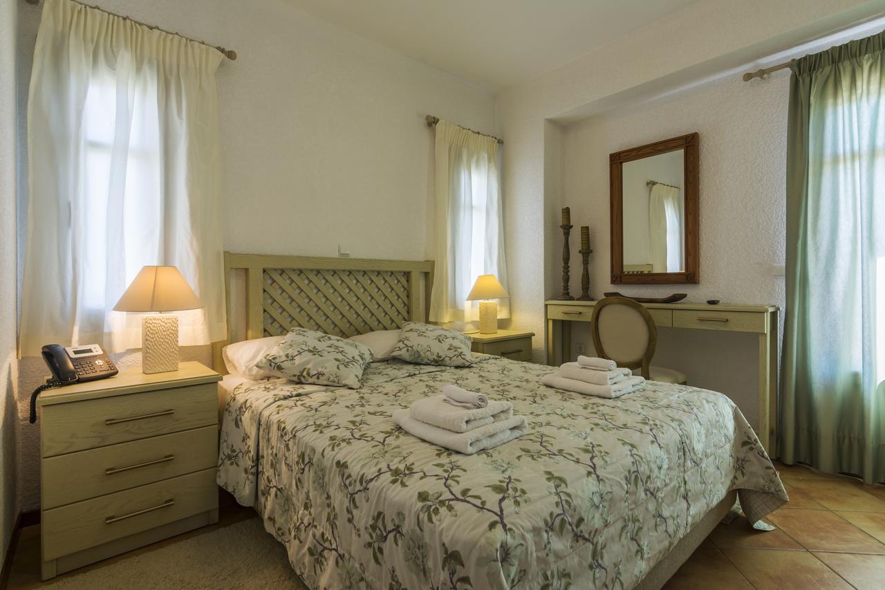 Elaia Villas Pythagóreion Exteriör bild