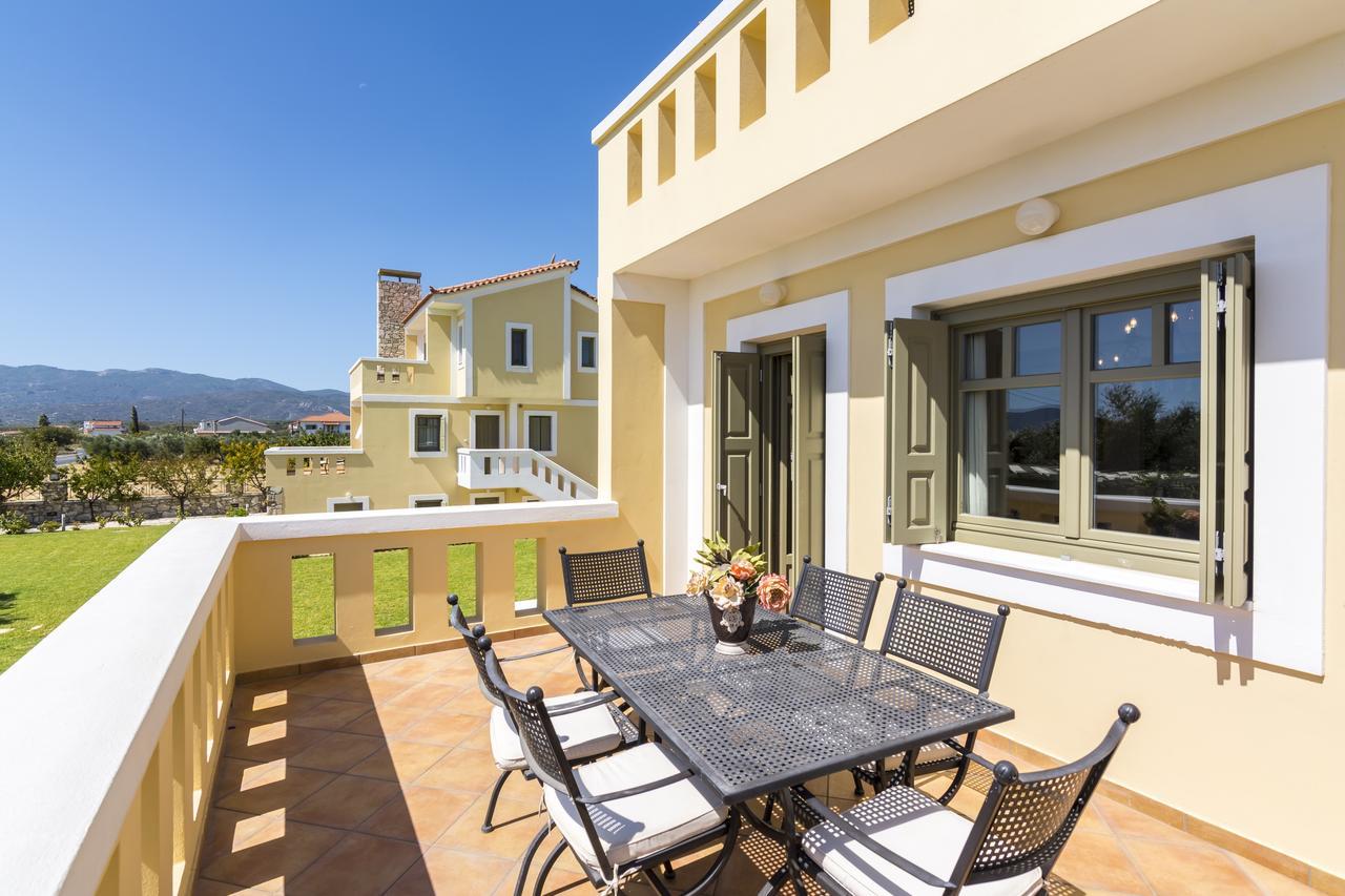 Elaia Villas Pythagóreion Exteriör bild