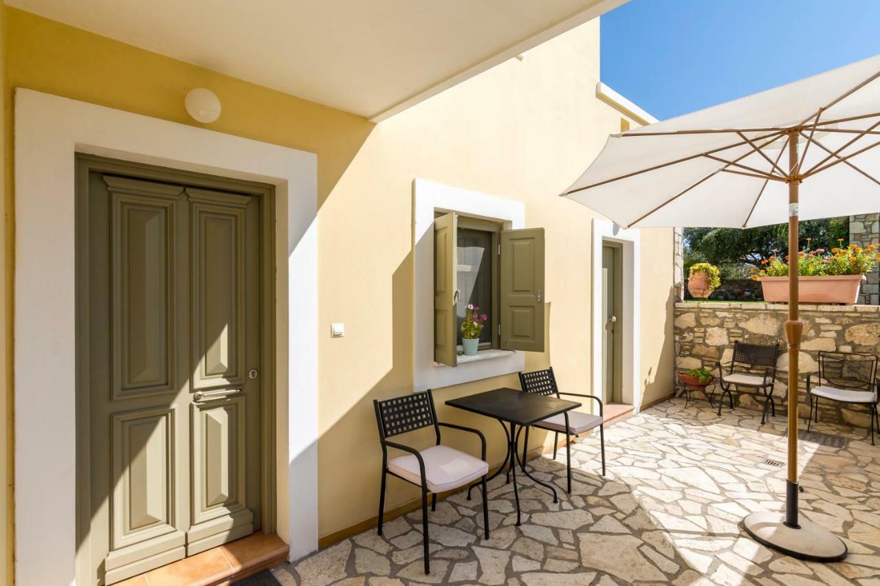 Elaia Villas Pythagóreion Exteriör bild