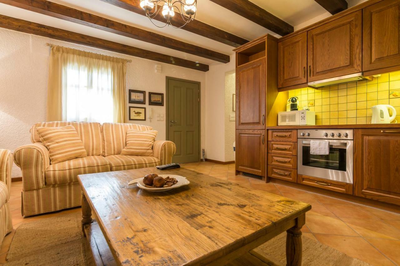 Elaia Villas Pythagóreion Exteriör bild
